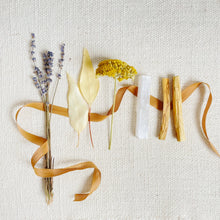 Load image into Gallery viewer, Selenite and Palo Santo Bundle