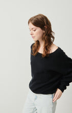 Load image into Gallery viewer, American Vintage women's jumper Damsville - Black