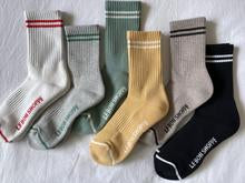 Load image into Gallery viewer, Le Bon Boyfriend Socks - butter