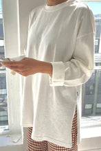 Load image into Gallery viewer, Le Bon Sunday Tee - White Cotton