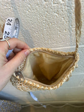 Load image into Gallery viewer, Pre-Loved Raffia Purse