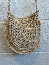 Load image into Gallery viewer, Pre-Loved Raffia Purse