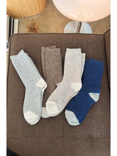 Load image into Gallery viewer, Wool Waffled Socks -  Denim / Stone