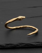 Load image into Gallery viewer, DEA DIA - Golden Snake Twist Cuff