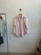 Load image into Gallery viewer, Vintage Pink and White Button Down