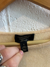 Load image into Gallery viewer, Vintage Cream Cashmere Pullover Sweater