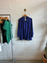 Load image into Gallery viewer, Vintage Dark Purple Blouse