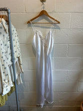 Load image into Gallery viewer, Vintage White Lace Slip