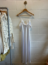 Load image into Gallery viewer, Vintage White Lace Slip