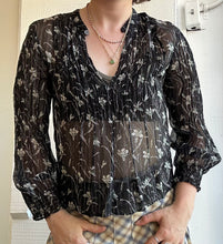 Load image into Gallery viewer, Pre-Loved Black Print Veronica Beard Top