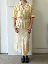 Load image into Gallery viewer, Vintage Button Down Light Peach Dress