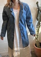 Load image into Gallery viewer, Vintage Denim Collared Jacket Coat
