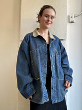 Load image into Gallery viewer, Vintage Guess Denim Work Wear Jacket