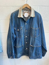 Load image into Gallery viewer, Vintage Guess Denim Work Wear Jacket