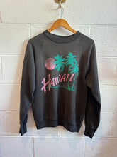 Load image into Gallery viewer, Vintage Hawaii Crew Neck