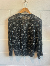 Load image into Gallery viewer, Pre-Loved Black Print Veronica Beard Top