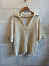 Load image into Gallery viewer, Pre-Loved Zulu &amp; Zephyr Knit Top