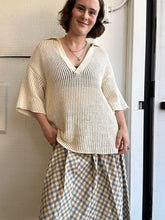Load image into Gallery viewer, Pre-Loved Zulu &amp; Zephyr Knit Top
