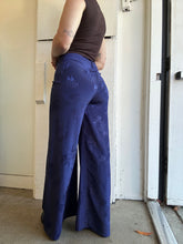Load image into Gallery viewer, Vintage Navy Blue Pants