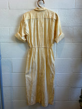Load image into Gallery viewer, Vintage Button Down Light Peach Dress