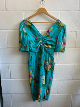 Load image into Gallery viewer, Vintage Floral Italian Dress