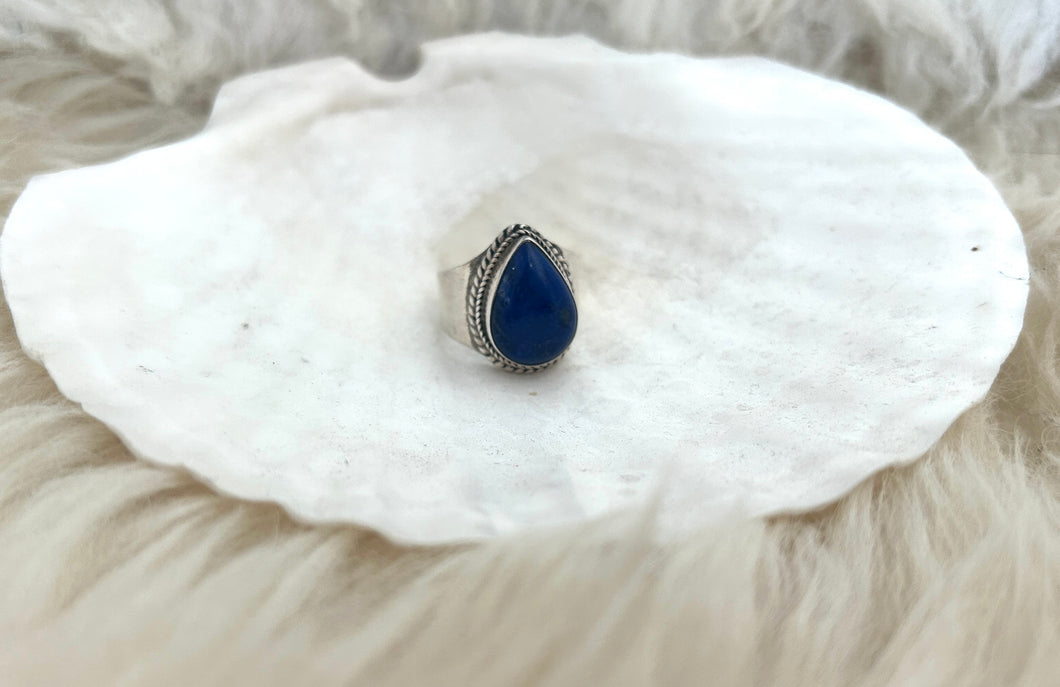 Vintage Lapis  And Silver Ring