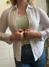 Load image into Gallery viewer, Pre-Loved Frank &amp; Eileen Button Down