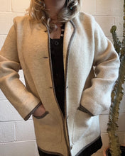Load image into Gallery viewer, Vintage Cream LL Bean White Wool Button Coat