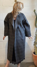 Load image into Gallery viewer, Pre-Loved Vanessa Bruno Coat