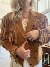 Load image into Gallery viewer, Vintage Suede Fringe Jacket