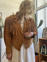 Load image into Gallery viewer, Vintage Suede Fringe Jacket