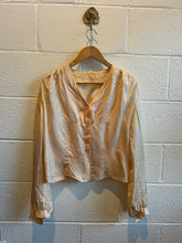 Load image into Gallery viewer, Vintage Button Down Light Pink Blouse
