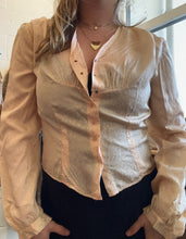 Load image into Gallery viewer, Vintage Button Down Light Pink Blouse