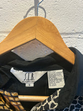 Load image into Gallery viewer, Vintage Animal Print Blouse