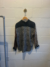 Load image into Gallery viewer, Vintage Animal Print Blouse