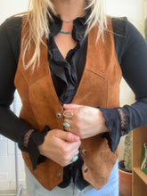 Load image into Gallery viewer, Vintage Suede Vest