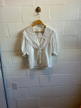 Load image into Gallery viewer, Vintage White Lace Tie Top