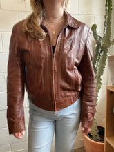 Load image into Gallery viewer, Vintage Brown Leather Jacket
