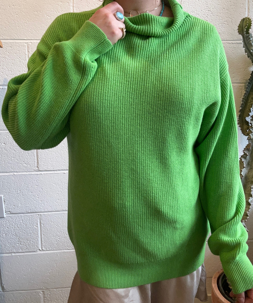Pre-Loved Green Knit Sweater