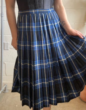 Load image into Gallery viewer, Vintage Navy Plaid Skirt