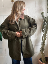 Load image into Gallery viewer, Vintage Dark Green Collared Jacket