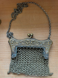 Antique 1930's Chain Coin Purse