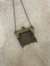 Load image into Gallery viewer, Antique 1930&#39;s Chain Coin Purse
