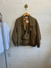 Load image into Gallery viewer, Vintage Silk Green Jacket