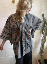 Load image into Gallery viewer, Vintage Print Kimono