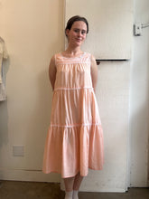Load image into Gallery viewer, Vintage Peach Floral Dress