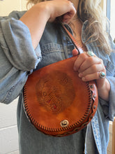Load image into Gallery viewer, Vintage Leather Lion Purse