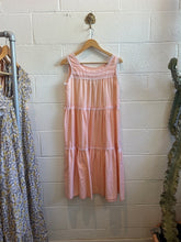 Load image into Gallery viewer, Vintage Peach Floral Dress