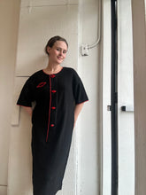 Load image into Gallery viewer, Vintage Lip Dress