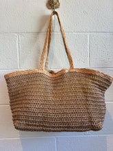 Load image into Gallery viewer, Vintage Woven Tote Bag
